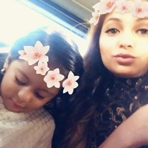 Meet your Posher, Luz